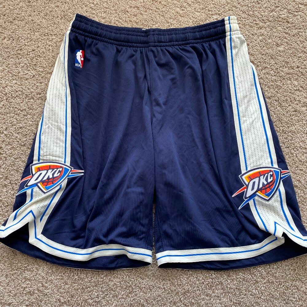 On Court Adidas NBA Oklahoma City Thunder Shorts 2XL